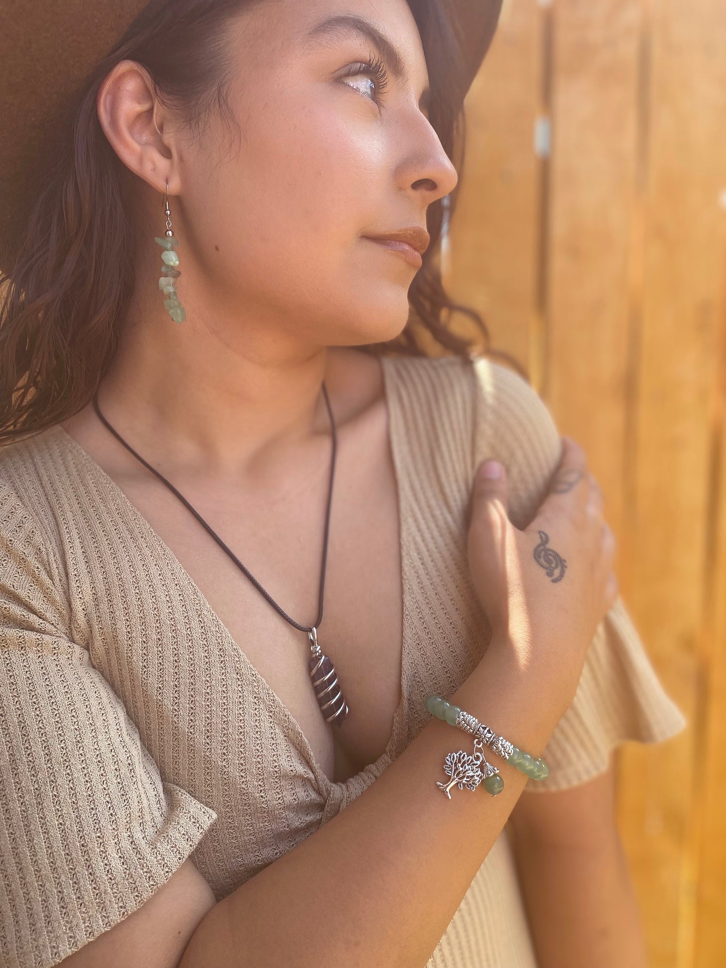 Tree of Life Healing Crystal Bracelet: Green Aventurine